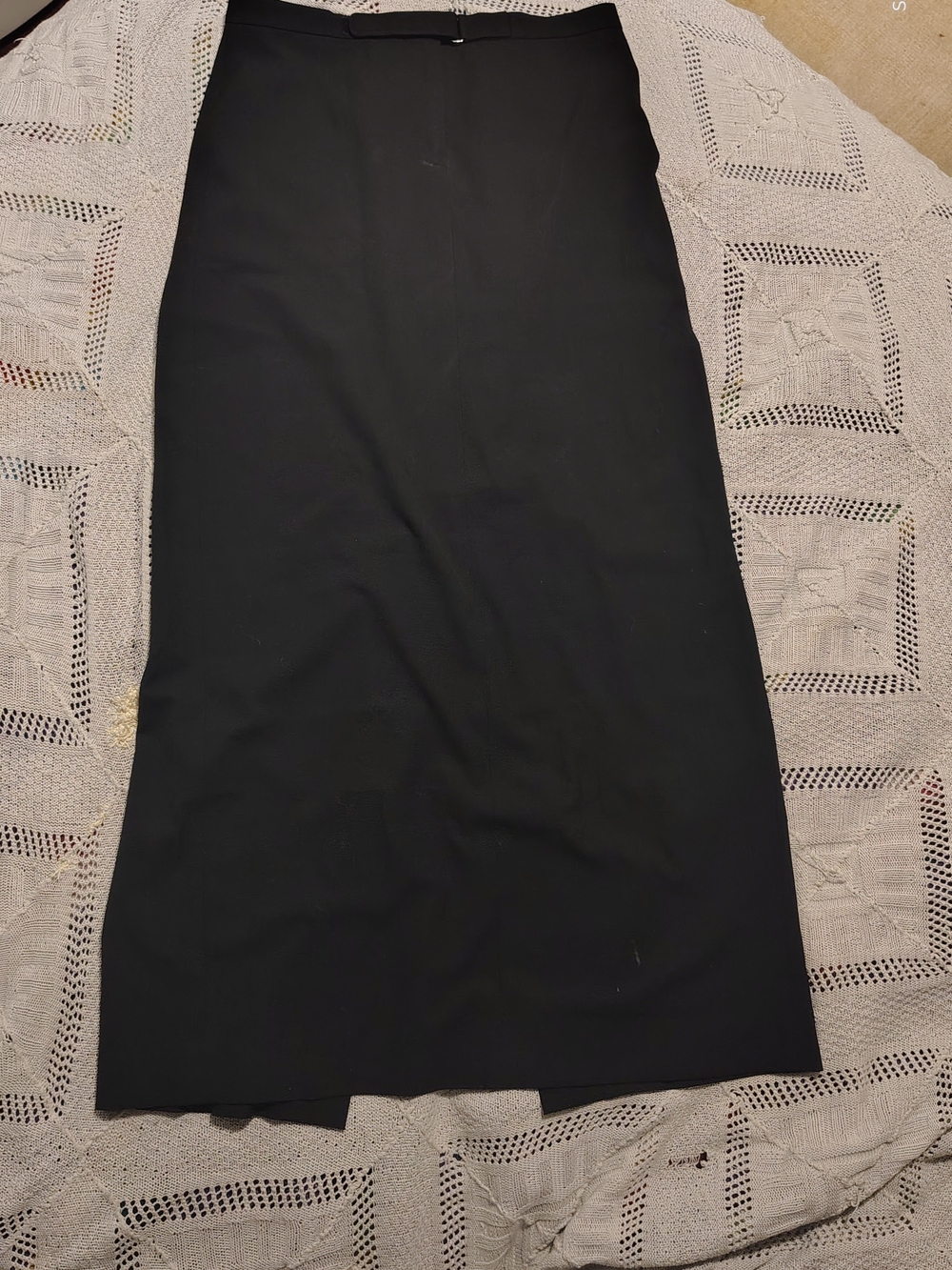 Black Women's Straight Midi Skirt